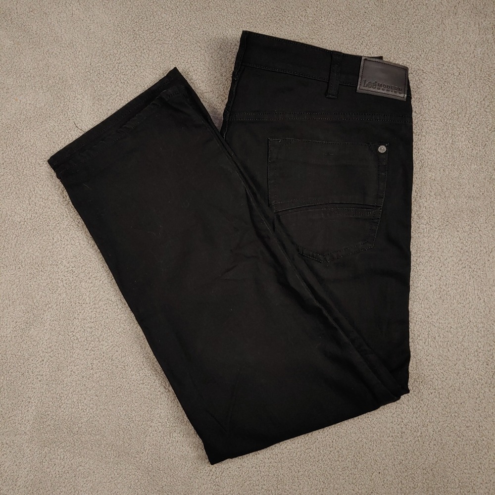 Lee Modern Series Straight Fit Black Pants - Mens 38x29 L342 Comfort - USED